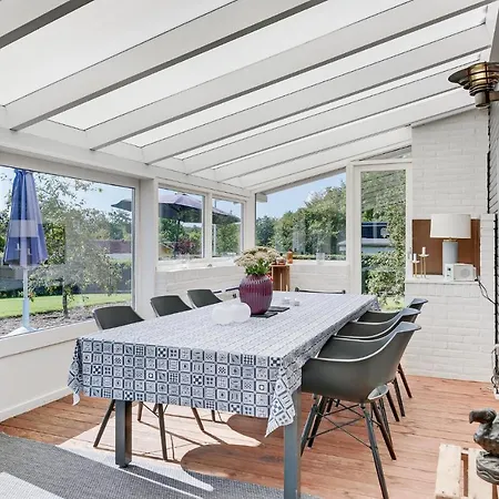 Casa vacanze Awesome In With Kitchen